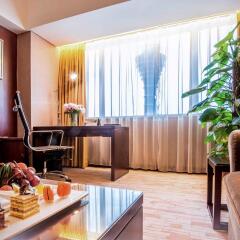 Отель Pullman Guangzhou Baiyun Airport в номере