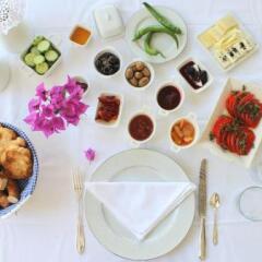 Отель Yukarı Sokak - Special Category Чешме питание