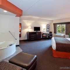 AmericInn by Wyndham Chanhassen in Chanhassen, United States of America from 127$, photos, reviews - zenhotels.com guestroom photo 2