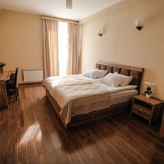 Отель Hills Hotel Грузия, Тбилиси - отзывы, цены и фото номеров - забронировать отель Hills Hotel онлайн сейф в номере