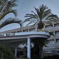 Aloe Hotel