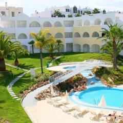 Отель Natura Algarve Club Португалия, Албуфейра - 1 отзыв об отеле, цены и фото номеров - забронировать отель Natura Algarve Club онлайн бассейн