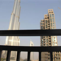 Апартаменты Dubai Apartments - Down Town - Lofts Tower балкон