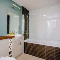 Отель Modern 2 Bedroom Flat In Greenwich спа
