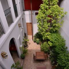 Neighbor Phuthon Boutique Hostel Бангкок фото 2