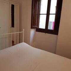 Отель Apartamentos Sant Cristofol Испания, Льорет-де-Мар - отзывы, цены и фото номеров - забронировать отель Apartamentos Sant Cristofol онлайн комната для гостей фото 2
