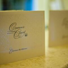 Queen's Court Hotel &Residence сауна