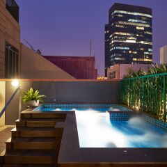 Hotel Bencoolen@Hong Kong Street бассейн