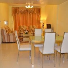 Al Shams Plaza Hotel Apartments комната для гостей фото 2