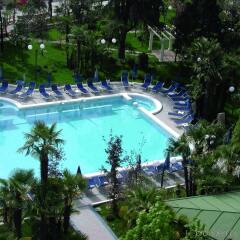 Отель Grand Hotel Trieste & Victoria Италия, Абано-Терме - 2 отзыва об отеле, цены и фото номеров - забронировать отель Grand Hotel Trieste & Victoria онлайн спортивное сооружение