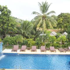 Отель Hatzanda Lanta Resort Ланта бассейн