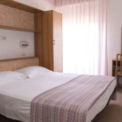 Hotel Holland Римини комната для гостей фото 3