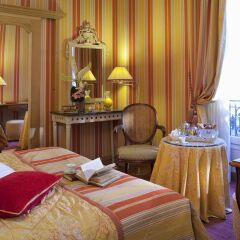 Hotel Chambiges Elysées в номере фото 2
