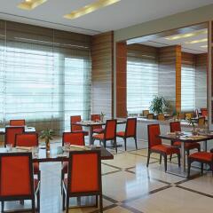 Отель Hilton Garden Inn Riyadh Olaya питание