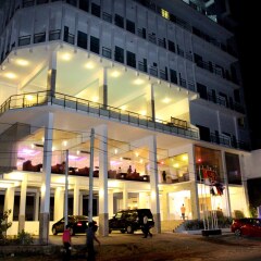 Mirage Hotel Colombo вид на фасад фото 2