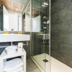 Отель Madrid SmartRentals Puerta del Sol Испания, Мадрид - отзывы, цены и фото номеров - забронировать отель Madrid SmartRentals Puerta del Sol онлайн ванная фото 5