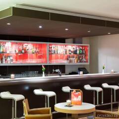 Отель Novotel Frankfurt City гостиничный бар