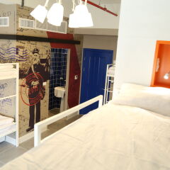 The Post Hostel Израиль, Иерусалим - 3 отзыва об отеле, цены и фото номеров - забронировать отель The Post Hostel онлайн комната для гостей фото 5