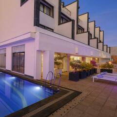 Отель LHotel Eden бассейн