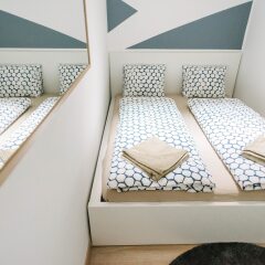 Апартаменты Dfive Apartments - Parlament Residence комната для гостей фото 2