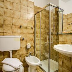 Отель Eurhotel Римини ванная фото 2