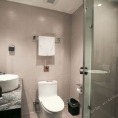 Отель Chengdu Home Inn - People's Park ванная фото 2
