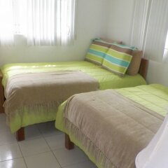 Chester's Highway Inn Bone Fish Lodge in Major's Cay, Bahamas from 287$, photos, reviews - zenhotels.com guestroom photo 4