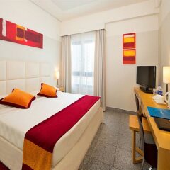 Arabian Park Dubai, an Edge by Rotana Hotel ОАЭ, Дубай - 1 отзыв об отеле, цены и фото номеров - забронировать отель Arabian Park Dubai, an Edge by Rotana Hotel онлайн комната для гостей