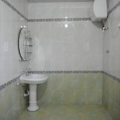 Отель Mount Pleasant Inns & Apartment Гана, Кофоридуа - отзывы, цены и фото номеров - забронировать отель Mount Pleasant Inns & Apartment онлайн ванная фото 3