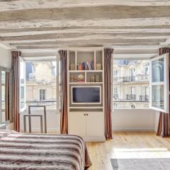 Апартаменты Luxury Apartment Paris Louvre комната для гостей фото 5