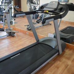 Отель Ramada Via Veneto Мексика, Мехико - отзывы, цены и фото номеров - забронировать отель Ramada Via Veneto онлайн фитнесс-зал фото 2