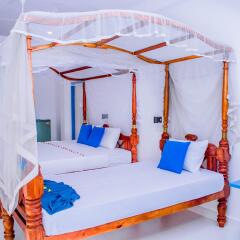 Отель Blue Eyes Inn детские мероприятия