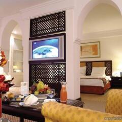 Radisson Blu Hotel, Riyadh комната для гостей фото 4