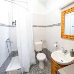 Отель Little Rock Rooms ванная