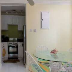 Отель Sea Castle Vacation Villa в номере