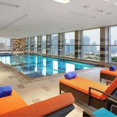 Отель Al Majaz Premiere Deluxe Hotel Apartment ОАЭ, Шарджа - отзывы, цены и фото номеров - забронировать отель Al Majaz Premiere Deluxe Hotel Apartment онлайн бассейн