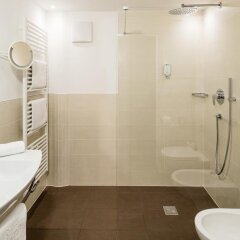 Hotel Almina Рачинес-Ратскингс ванная