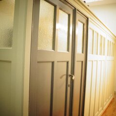Отель ES Hostel Бельгия, Брюссель - 1 отзыв об отеле, цены и фото номеров - забронировать отель ES Hostel онлайн интерьер отеля фото 2