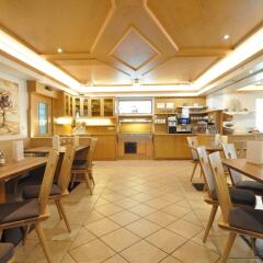 Hotel Restaurant Traube Стельвио гостиничный бар