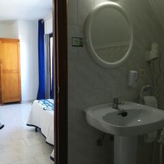 Отель Cándano Испания, Арнуэро - отзывы, цены и фото номеров - забронировать отель Cándano онлайн ванная фото 2