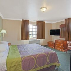 Отель Super 8 by Wyndham Hollywood/LA Area США, Лос-Анджелес - отзывы, цены и фото номеров - забронировать отель Super 8 by Wyndham Hollywood/LA Area онлайн комната для гостей фото 3