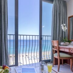 Mitsis La Vita Beach Hotel балкон