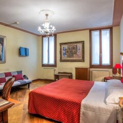 Hotel La Fenice Et Des Artistes комната для гостей фото 5
