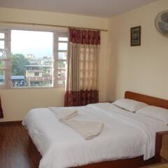 Отель Kathmandu Madhuban Guest House Непал, Катманду - 1 отзыв об отеле, цены и фото номеров - забронировать отель Kathmandu Madhuban Guest House онлайн комната для гостей