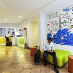 Отель Ibis Styles Garibaldi Неаполь интерьер отеля фото 2