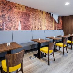 Отель Hampton by Hilton Gdansk Oliwa интерьер отеля фото 2