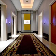 Отель Mayfair, Bangkok - Marriott Executive Apartments Таиланд, Бангкок - 1 отзыв об отеле, цены и фото номеров - забронировать отель Mayfair, Bangkok - Marriott Executive Apartments онлайн интерьер отеля фото 2