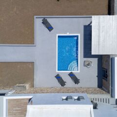 Отель Desiterra Suites and Villas бассейн фото 2