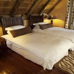 Deception Valley Lodge in Maun, Botswana from 1326$, photos, reviews - zenhotels.com guestroom photo 3