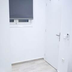 Отель Modern & Central Apt in Athens спортивное сооружение